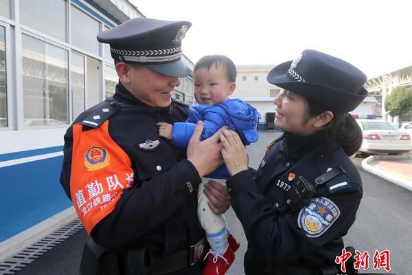 濟南首座火車站站前廣場充電站開建 可同時滿足60輛汽車充電