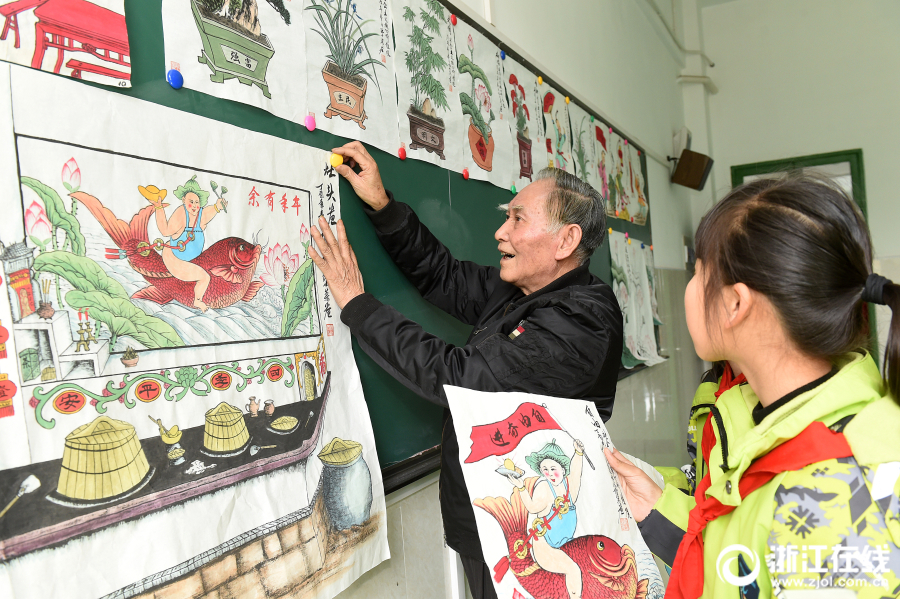 &ldquo;治了我的病，救了我的命&rdquo; 鄉(xiāng)醫(yī)每天騎行幾十公里救治村民