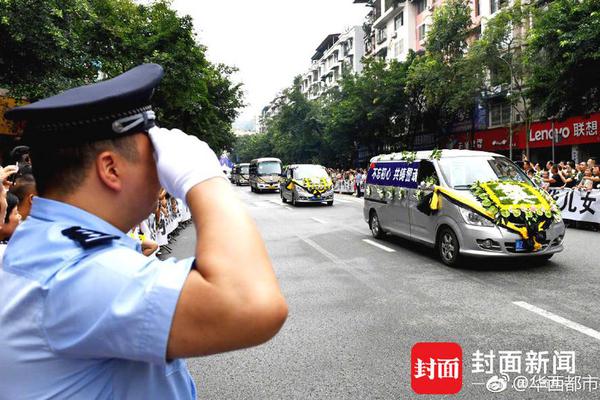崩潰！女子9000元的“戰斗雞”被人偷宰準備下鍋